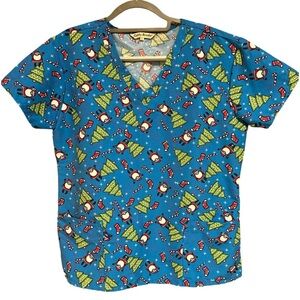 Gabby Brooke Shortsleeved V-Neck Christmas Scrub Top L